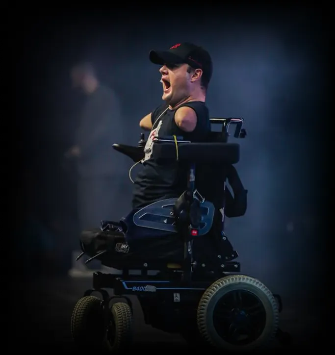 Marcos Rossi en el escenario